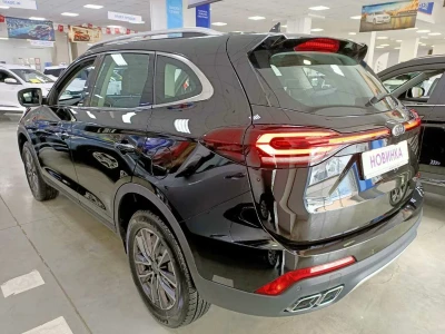 Автомобиль JAC S7, 1.5 л, передний привод, Робот, бензин в наличии в Екатеринбург