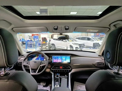 Автомобиль JAC S7, 1.5 л, передний привод, Робот, бензин в наличии в Екатеринбург