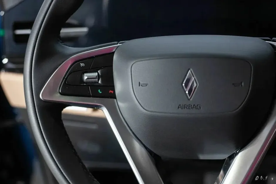 Автомобиль Livan X6 Pro, 1.5 л, передний привод, Робот, бензин в наличии в Краснодаре