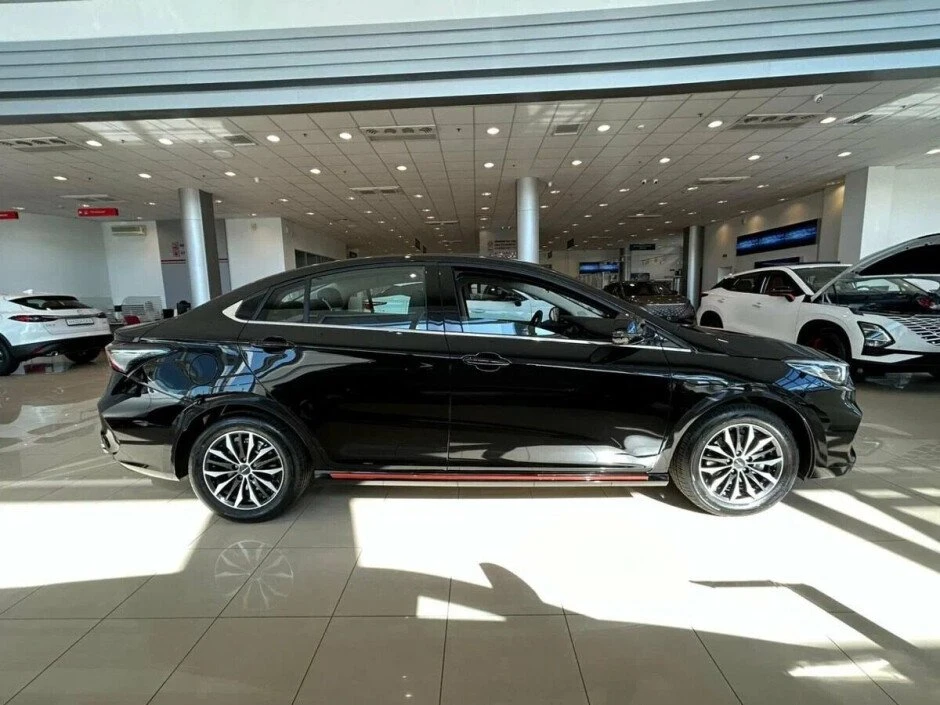 Автомобиль OMODA S5, 1.5 л, передний привод, Вариатор, бензин в наличии в Санкт-Петербург