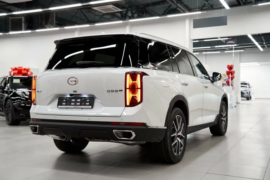 Автомобиль GAC GS8, 2 л, полный привод, АКПП, бензин в наличии в Краснодаре