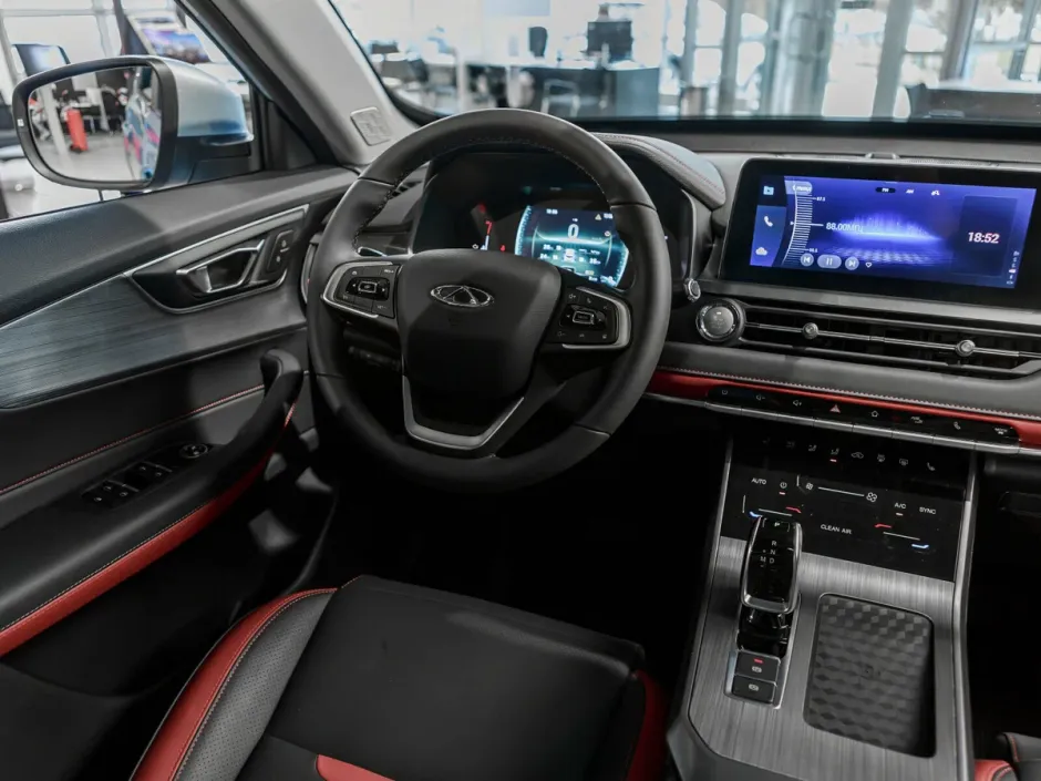 Автомобиль Chery Tiggo 4 Pro, 1.5 л, передний привод, Вариатор, бензин в наличии в Санкт-Петербург