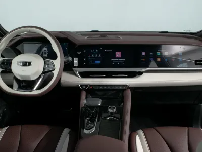 Автомобиль Geely Monjaro, 2 л, полный привод, АКПП, бензин в наличии в Новосибирск