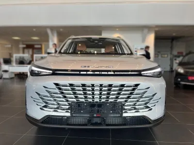 Автомобиль BAIC X75, 1.5 л, передний привод, Робот, бензин в наличии в Екатеринбург