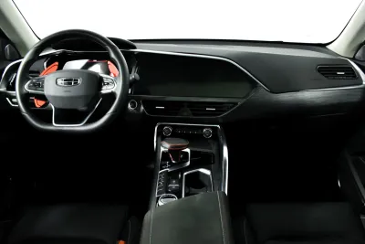 Автомобиль Geely Tugella, 2 л, полный привод, АКПП, бензин в наличии в Новосибирск