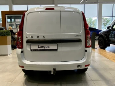Автомобиль LADA Largus Cross 5 мест, 1.6 л, передний привод, МКПП, бензин в наличии в Краснодаре