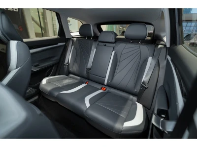Автомобиль Geely Atlas, 2 л, передний привод, Робот, бензин в наличии в Краснодаре
