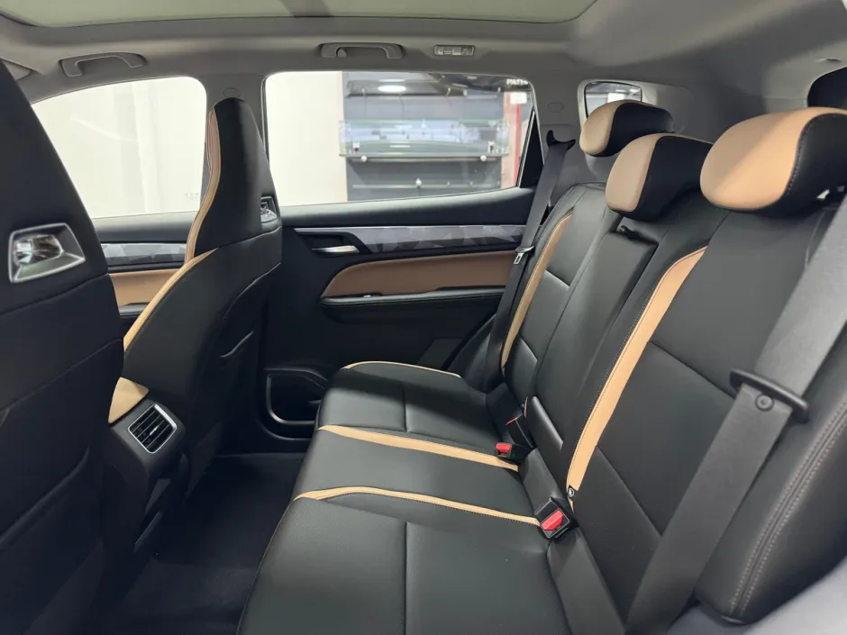 Автомобиль Livan X6 Pro, 1.5 л, передний привод, Робот, бензин в наличии в Краснодаре