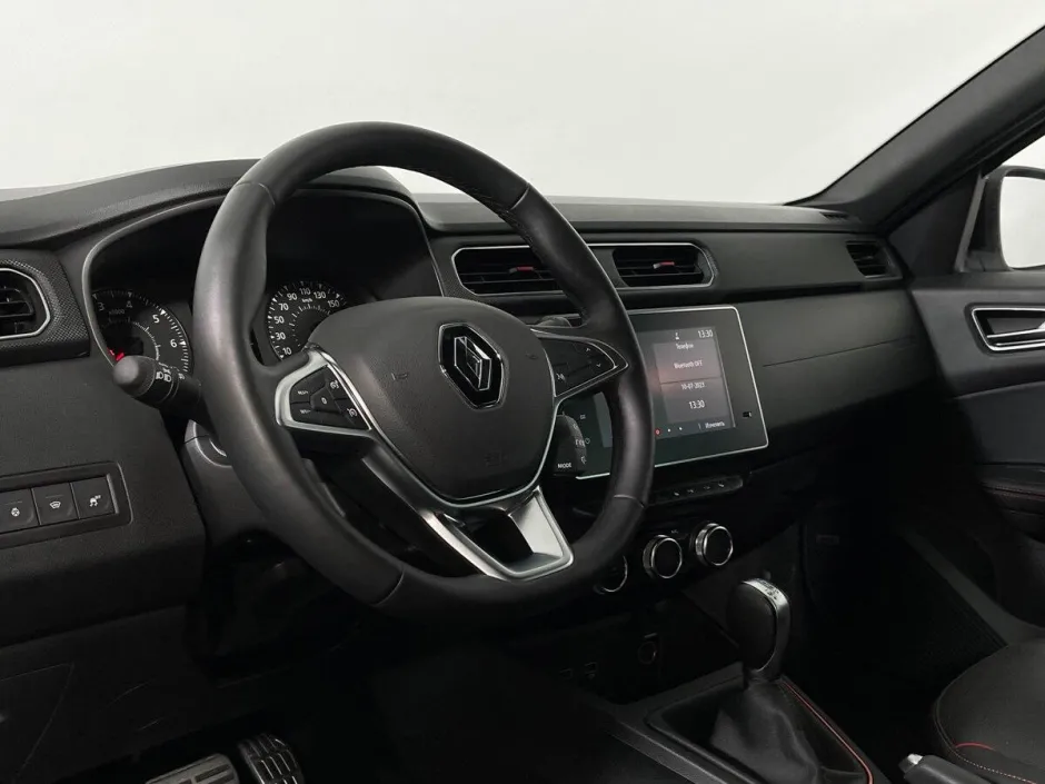 Автомобиль Renault Arkana, 1.6 л, передний привод, Вариатор, бензин в наличии в Краснодаре