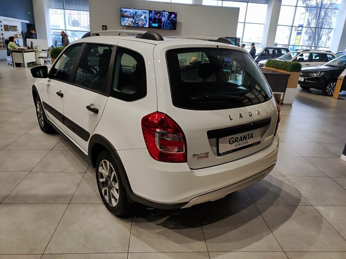 LADA