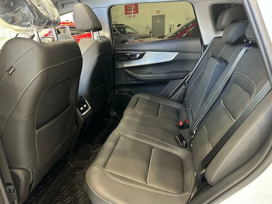 Автомобиль Chery Tiggo 7 Pro Max, 1.5 л, полный привод, Робот, бензин в наличии в Санкт-Петербург