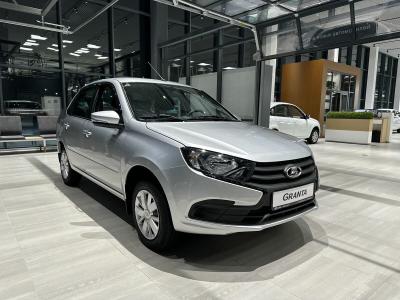 Автомобиль LADA Granta Седан, 1.6 л, передний привод, МКПП, бензин в наличии в Новосибирске