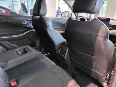 Автомобиль MOSKVICH 3, 1.5 л, передний привод, Вариатор, бензин в наличии в Екатеринбург