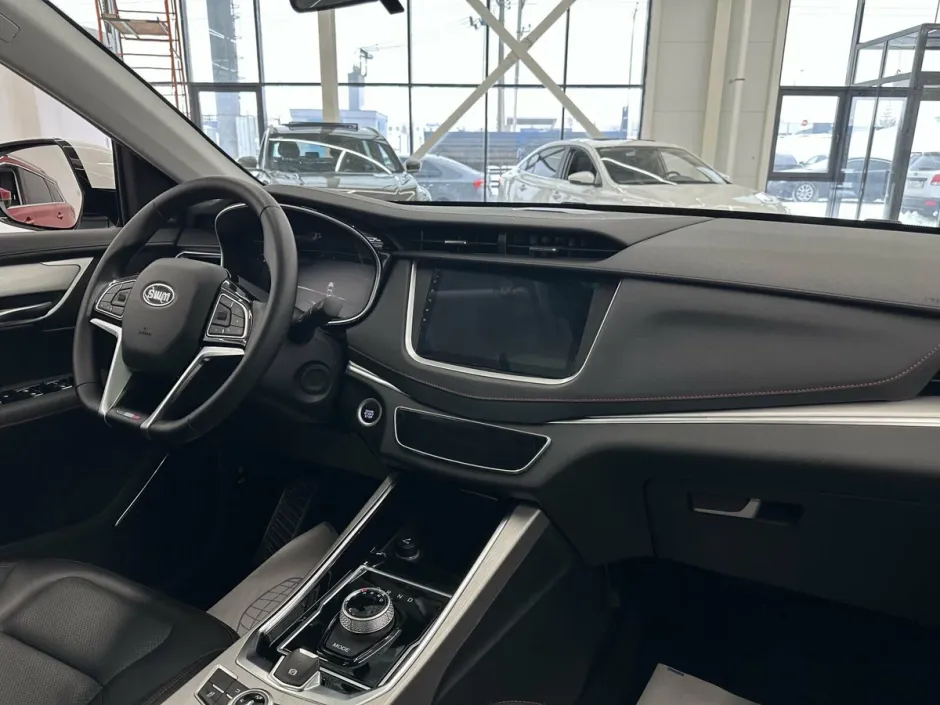 Автомобиль SWM G01, 1.5 л, передний привод, Робот, бензин в наличии в Краснодаре