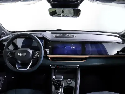 Автомобиль Geely Monjaro, 2 л, полный привод, АКПП, бензин в наличии в Новосибирск