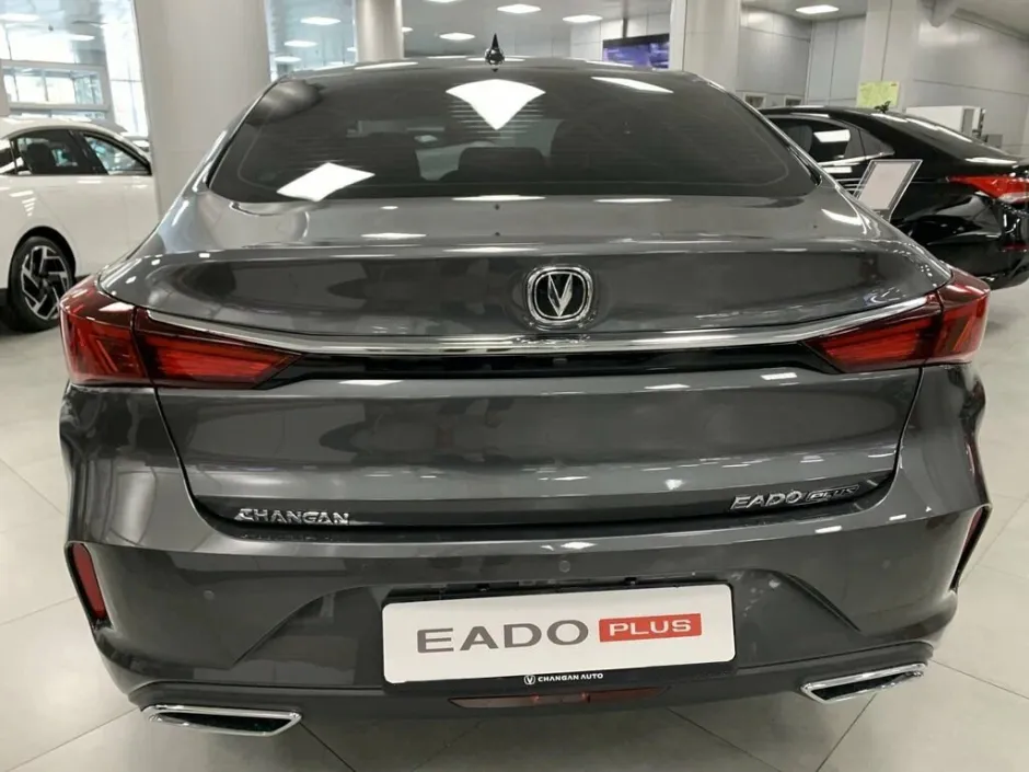 Автомобиль Changan Eado Plus, 1.4 л, передний привод, Робот, бензин в наличии в Краснодаре