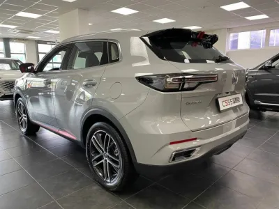 Автомобиль Changan UNI-S, 1.5 л, передний привод, Робот, бензин в наличии в Краснодаре