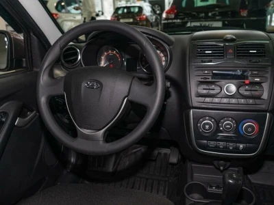 Автомобиль LADA Granta Cross, 1.6 л, передний привод, МКПП, бензин в наличии в Екатеринбургe