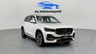 Автомобиль Geely Monjaro, 2 л, полный привод, АКПП, бензин в наличии в Новосибирск