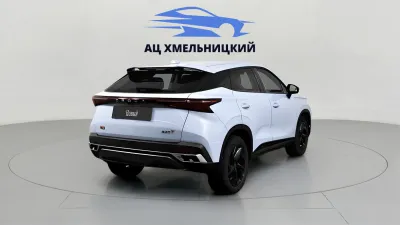 Автомобиль OMODA C5, 1.5 л, передний привод, Вариатор, бензин в наличии в Новосибирск