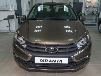 Автомобиль LADA Granta Cross, 1.6 л, передний привод, МКПП, бензин в наличии в Екатеринбургe