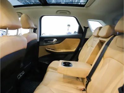 Автомобиль BAIC X75, 1.5 л, передний привод, Робот, бензин в наличии в Екатеринбург