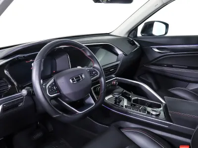 Автомобиль Geely Tugella, 2 л, полный привод, АКПП, бензин в наличии в Новосибирск
