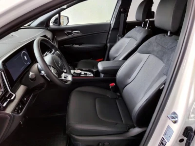Автомобиль Kia Sportage, 2 л, передний привод, АКПП, бензин в наличии в Краснодаре