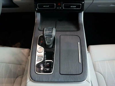 Автомобиль GAC GS8, 2 л, полный привод, АКПП, бензин в наличии в Краснодаре