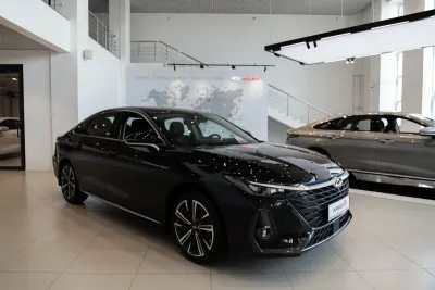 Автомобиль Chery Arrizo 8, 1.6 л, передний привод, Робот, бензин в наличии в Санкт-Петербург