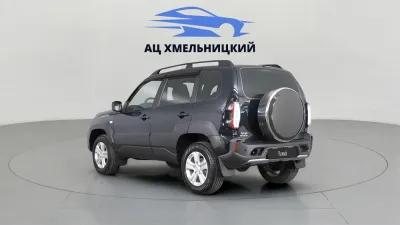 Автомобиль LADA Niva Travel, 1.7 л, полный привод, МКПП, бензин в наличии в Новосибирск