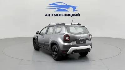 Автомобиль Renault Duster, 1.6 л, полный привод, МКПП, бензин в наличии в Новосибирск