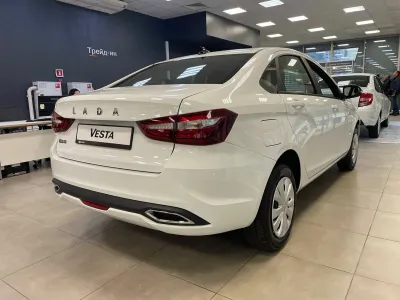 Автомобиль LADA Vesta New, 1.6 л, передний привод, МКПП, бензин в наличии в Екатеринбург