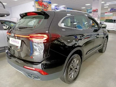 Автомобиль JAC S7, 1.5 л, передний привод, Робот, бензин в наличии в Екатеринбург