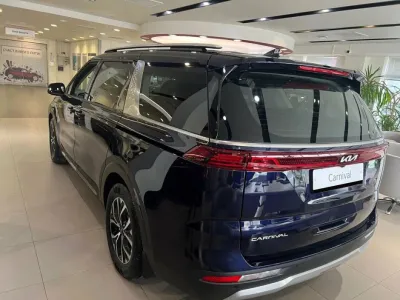 Автомобиль Kia Carnival, 2.2 л, передний привод, АКПП, дизель в наличии в Краснодаре