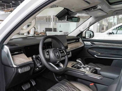 Автомобиль Tank 500, 2 л, полный привод, АКПП, гибрид в наличии в Тюмени