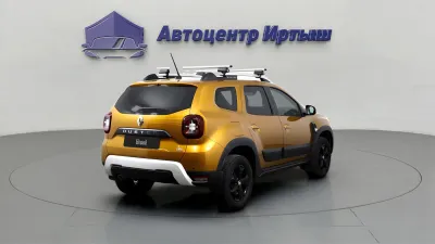 Автомобиль Renault Duster, 1.3 л, полный привод, Вариатор, бензин в наличии в Омске