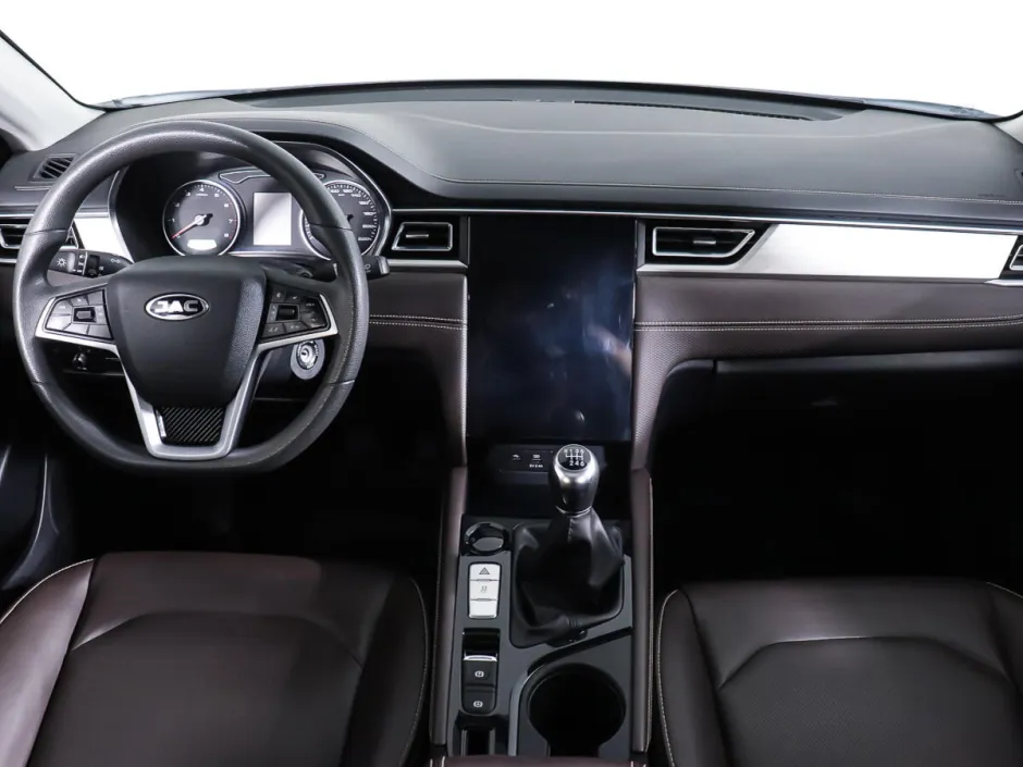 Автомобиль JAC J7, 1.5 л, передний привод, Вариатор, бензин в наличии в Самаре