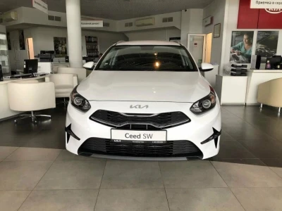 Автомобиль Kia Ceed SW, 1.6 л, передний привод, АКПП, бензин в наличии в Краснодаре