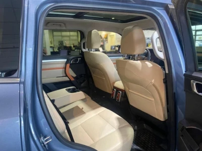 Автомобиль Haval Dargo, 2 л, полный привод, Робот, бензин в наличии в Екатеринбург