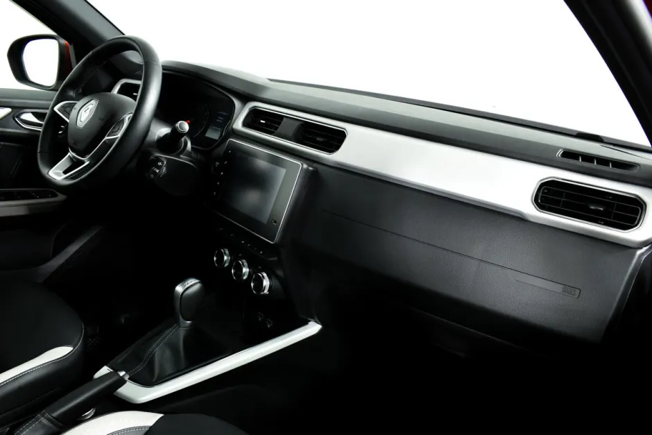 Автомобиль Renault Arkana, 1.6 л, передний привод, Вариатор, бензин в наличии в Самаре