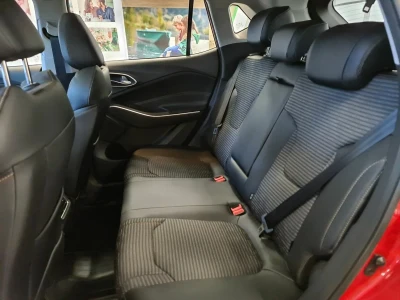 Автомобиль JAC JS4, 1.5 л, передний привод, Вариатор, бензин в наличии в Екатеринбургe