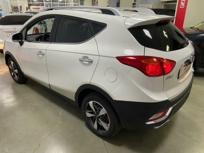 Автомобиль JAC S3, 1.6 л, передний привод, Вариатор, бензин в наличии в Екатеринбург