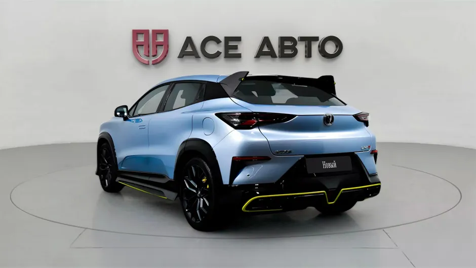 Автомобиль Changan UNI-T, 1.5 л, передний привод, Робот, бензин в наличии в Самаре