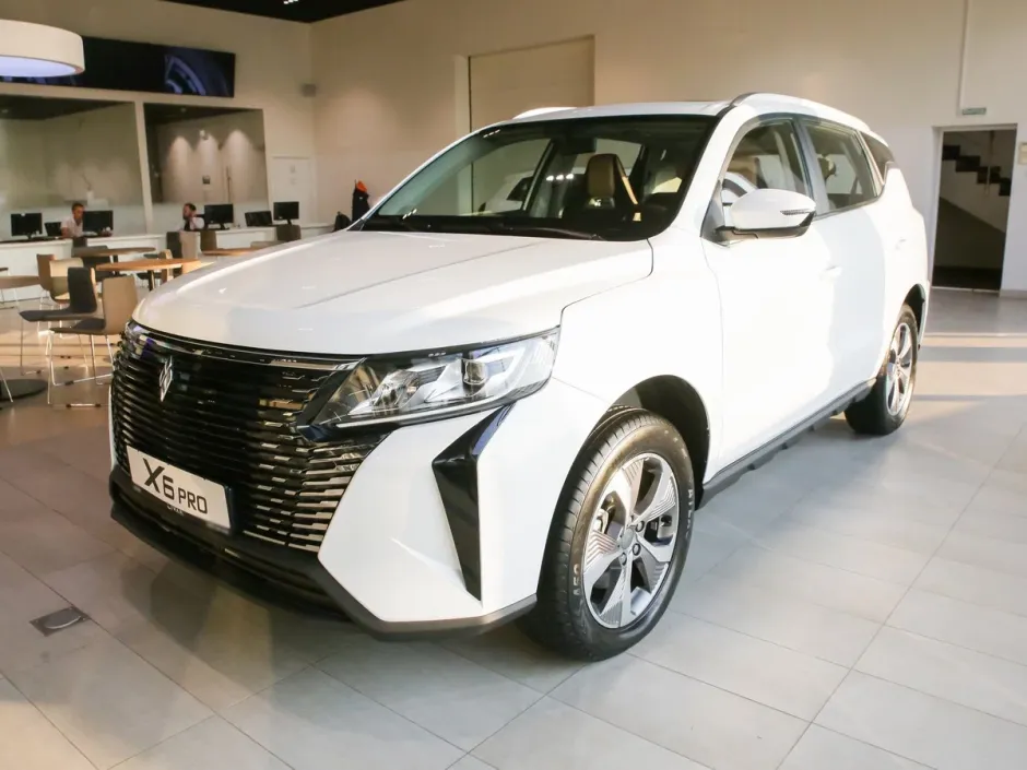 Автомобиль Livan X6 Pro, 1.5 л, передний привод, Робот, бензин в наличии в Краснодаре
