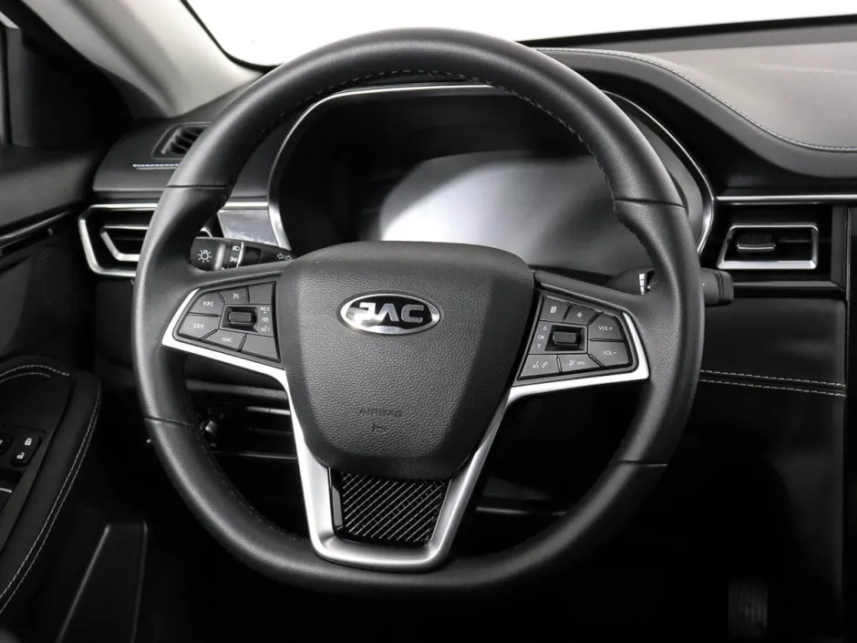Автомобиль JAC J7, 1.5 л, передний привод, Вариатор, бензин в наличии в Самаре