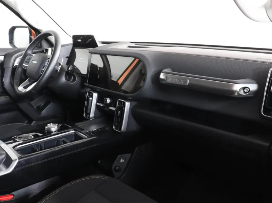 Автомобиль Haval Dargo, 2 л, полный привод, Робот, бензин в наличии в Самаре