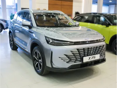 Автомобиль BAIC X75, 1.5 л, передний привод, Робот, бензин в наличии в Екатеринбург