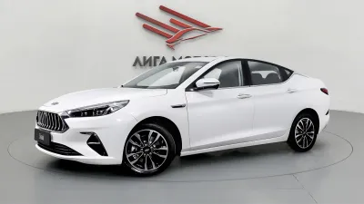 Автомобиль JAC J7, 1.5 л, передний привод, Вариатор, бензин в наличии в Нижнем Новгороде