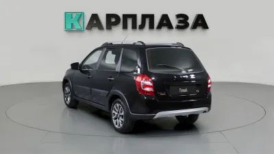 Автомобиль LADA Granta Cross, 1.6 л, передний привод, МКПП, бензин в наличии в Кемерово